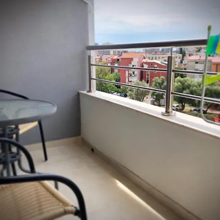 Apartment Mina