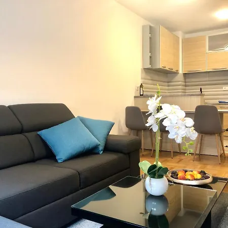 Mina Apartment